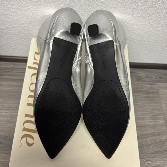 LifeStride Maya Ankle Bootie In Silver (WIDE) - Picture 4 of 10